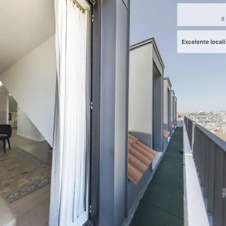 Amazing View In The Castle Hill Lisbon