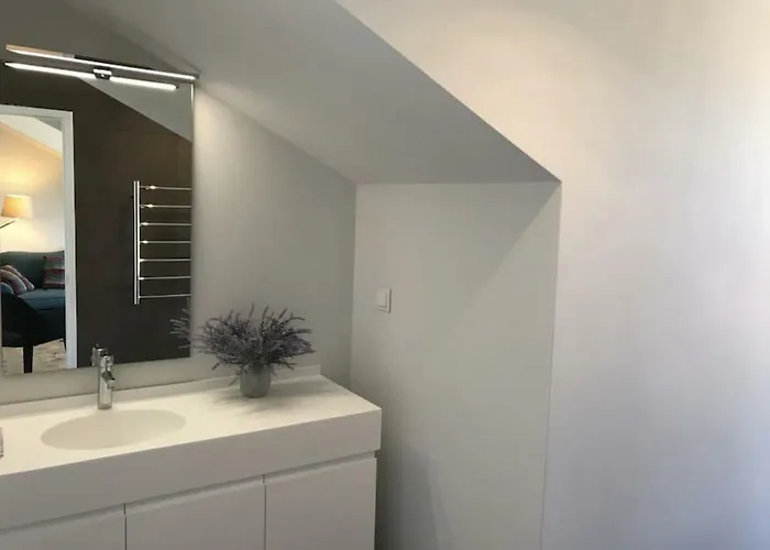 Amazing View In The Castle Hill Apartman Lisboa